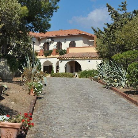 Villa Desideria B&B Capitana Kültér fotó